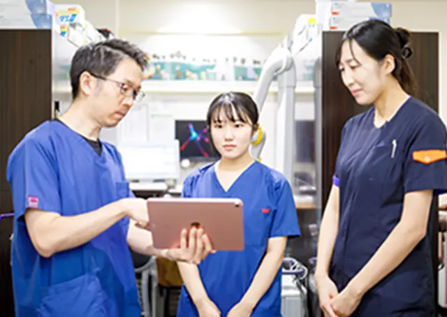 スタッフマネジメントも学べる